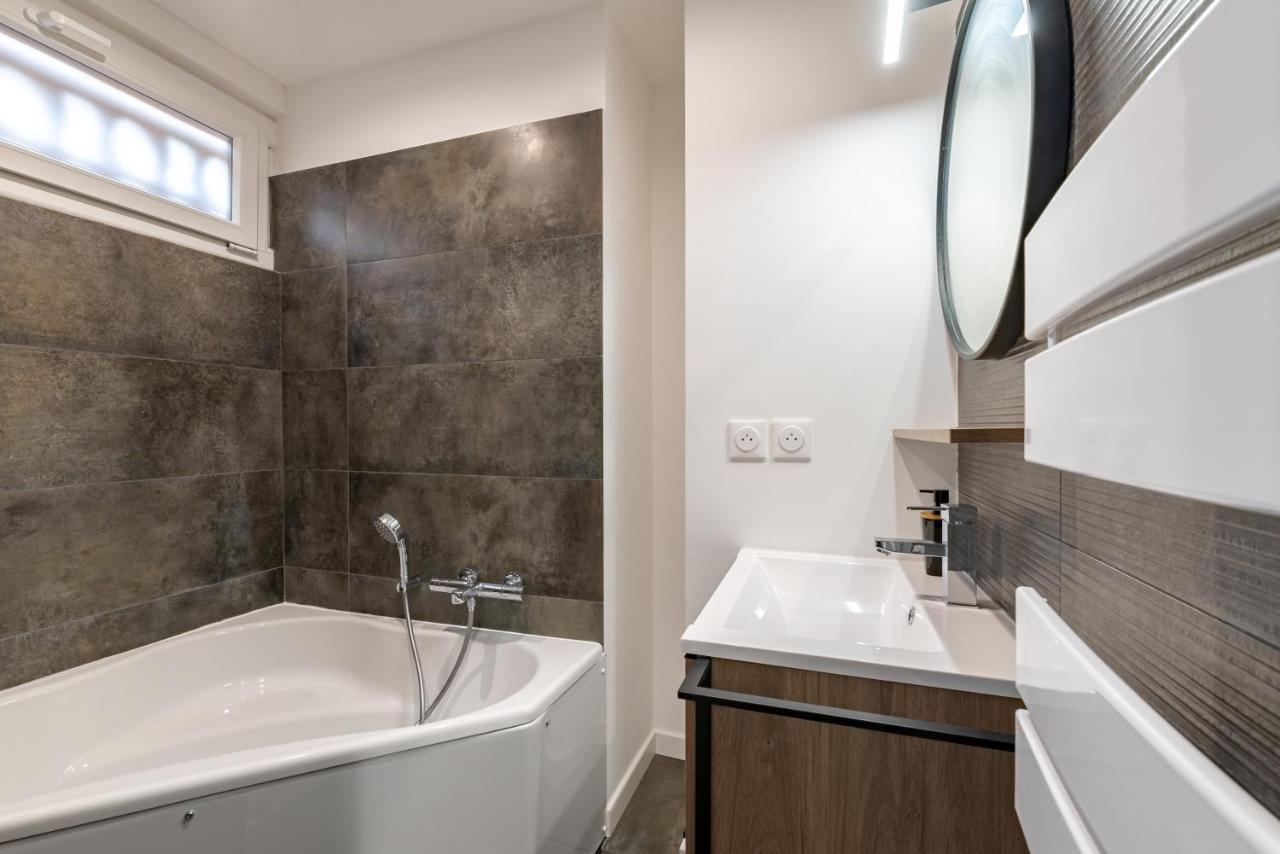 Amja Proche Clinique Saint-Roch Apt 3 Chambres 3 Salles De Bain Parking Gratuit Ideal Famille Groupe Coworking 10 Min Centre Ville 10 Min Plage 5 Min Sortie Autoroute モンペリエ エクステリア 写真