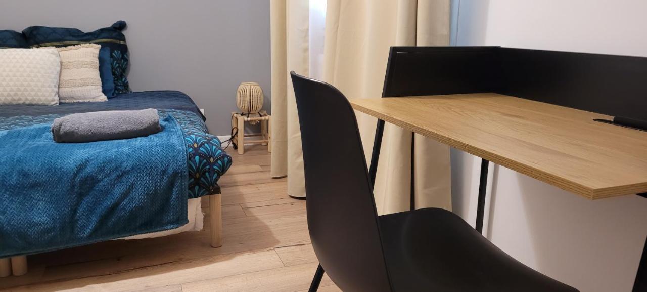 Amja Proche Clinique Saint-Roch Apt 3 Chambres 3 Salles De Bain Parking Gratuit Ideal Famille Groupe Coworking 10 Min Centre Ville 10 Min Plage 5 Min Sortie Autoroute モンペリエ エクステリア 写真