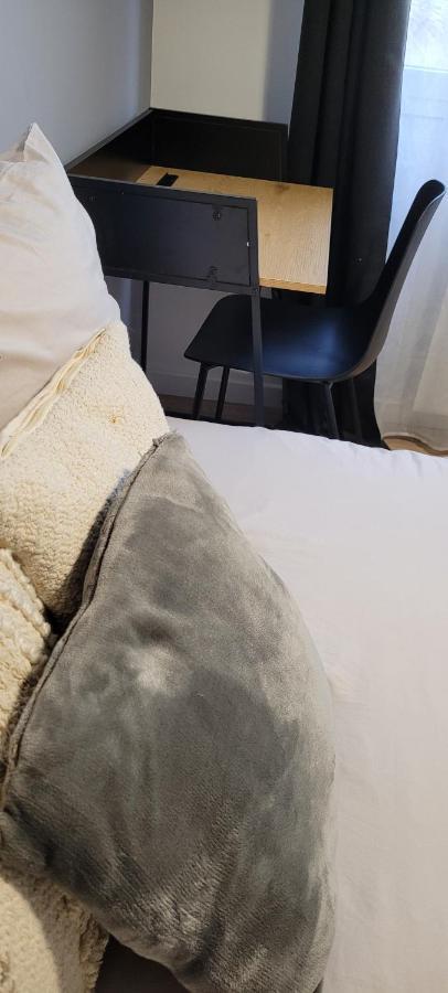 Amja Proche Clinique Saint-Roch Apt 3 Chambres 3 Salles De Bain Parking Gratuit Ideal Famille Groupe Coworking 10 Min Centre Ville 10 Min Plage 5 Min Sortie Autoroute モンペリエ エクステリア 写真